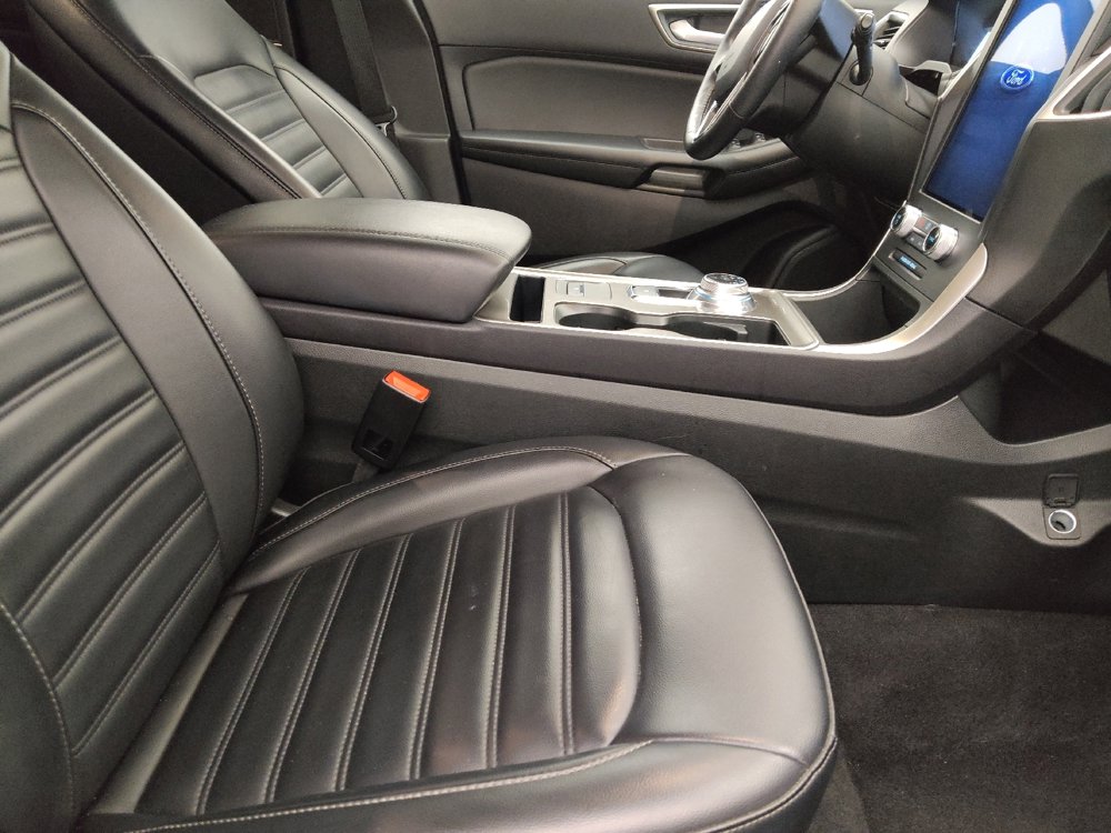 Used 2024 Ford Edge SEL image 21