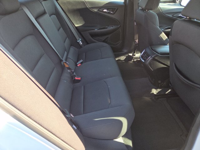 Used 2025 Chevrolet Malibu LT FWD image 17