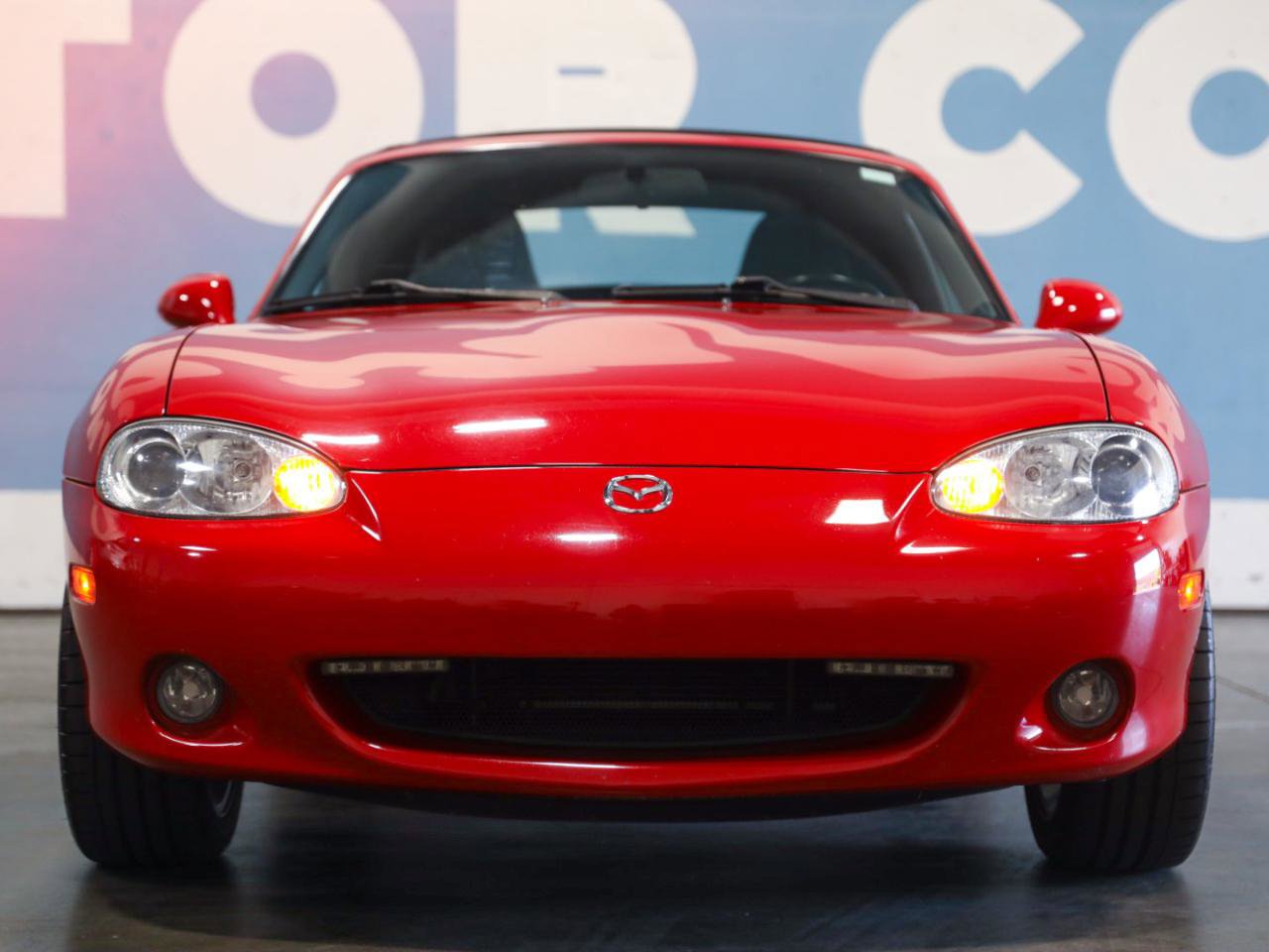 Used 2003 MAZDA MX-5 Miata RWD image 32