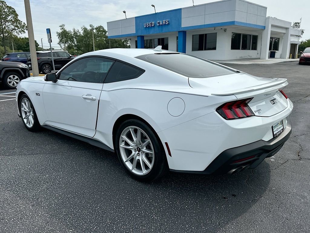 Used 2024 Ford Mustang GT Premium RWD image 7