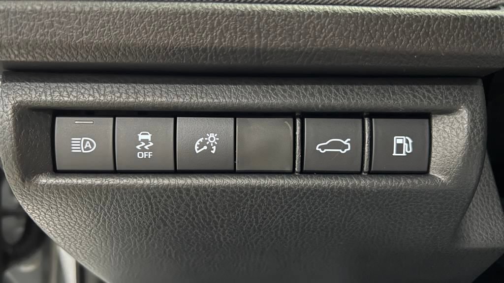 New 2026 Toyota Camry LE FWD image 38