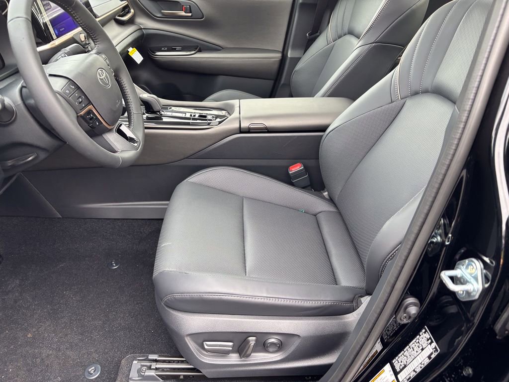 New 2026 Toyota Crown Nightshade image 13