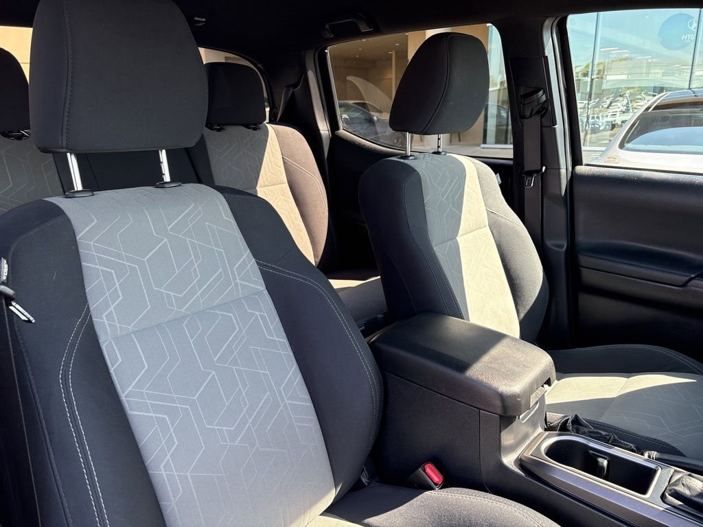 Used 2020 Toyota Tacoma TRD Off-Road image 14