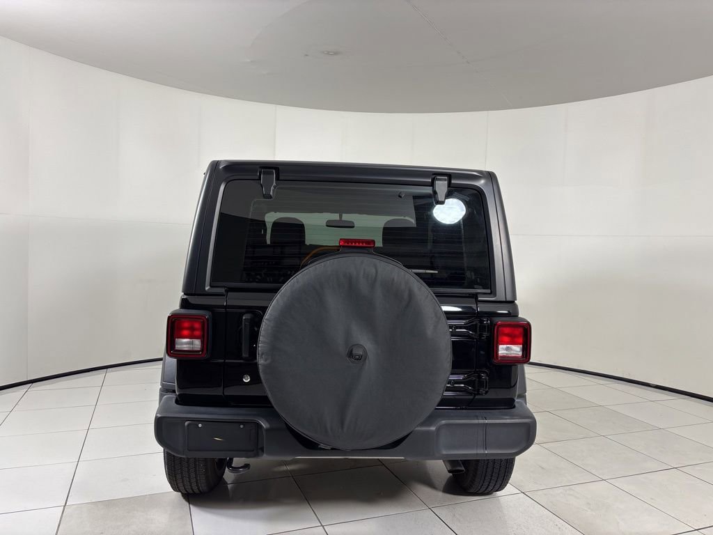 Used 2020 Jeep Wrangler Sport image 4