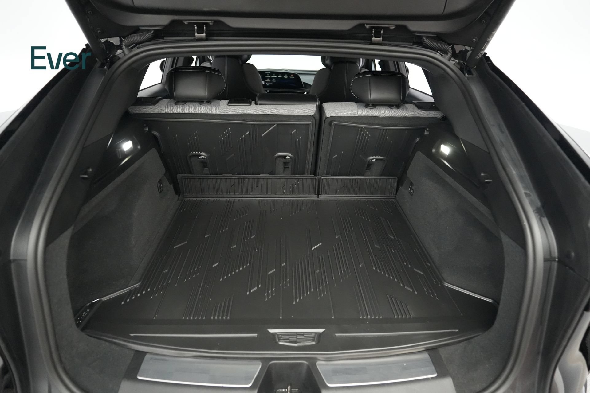 Used 2024 Cadillac Lyriq Tech w/ LPO, Floor Liner Package RWD image 8