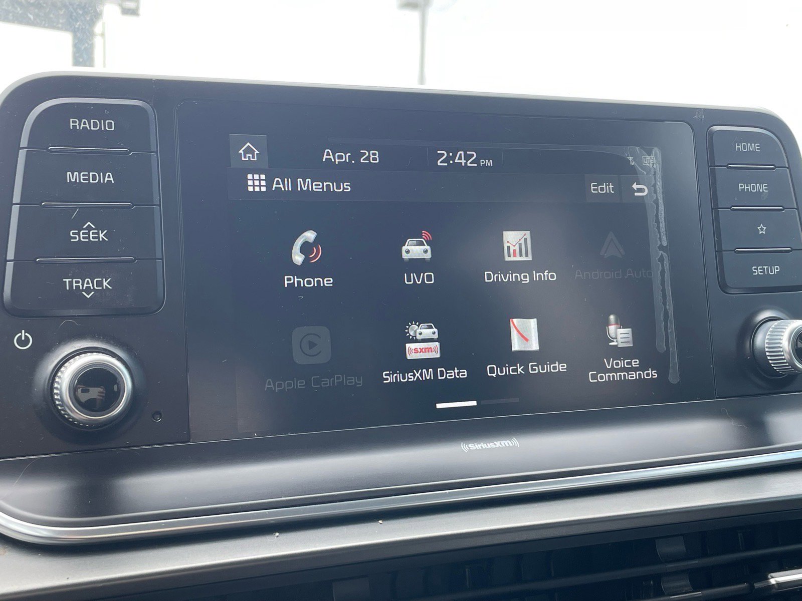 Used 2020 Kia Telluride LX FWD image 11