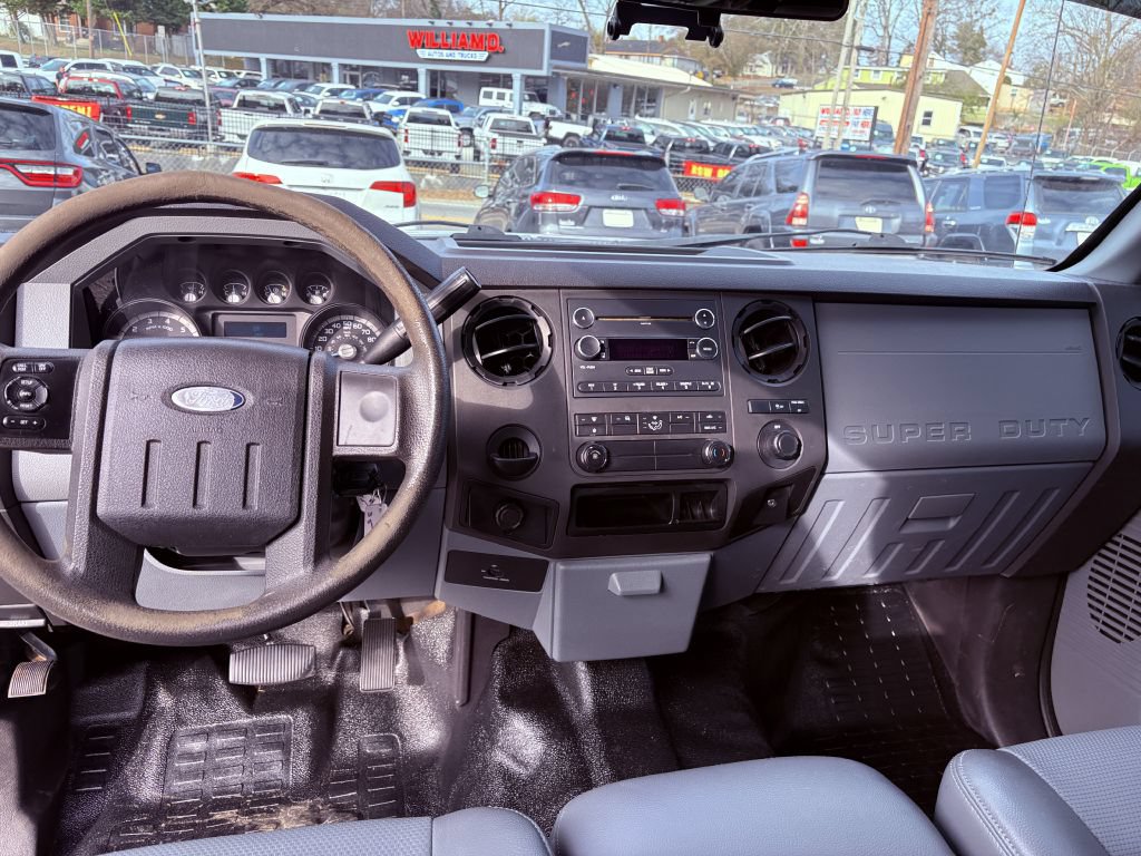 Used 2013 Ford F350 XL w/ PWR Equipment Group RWD image 11