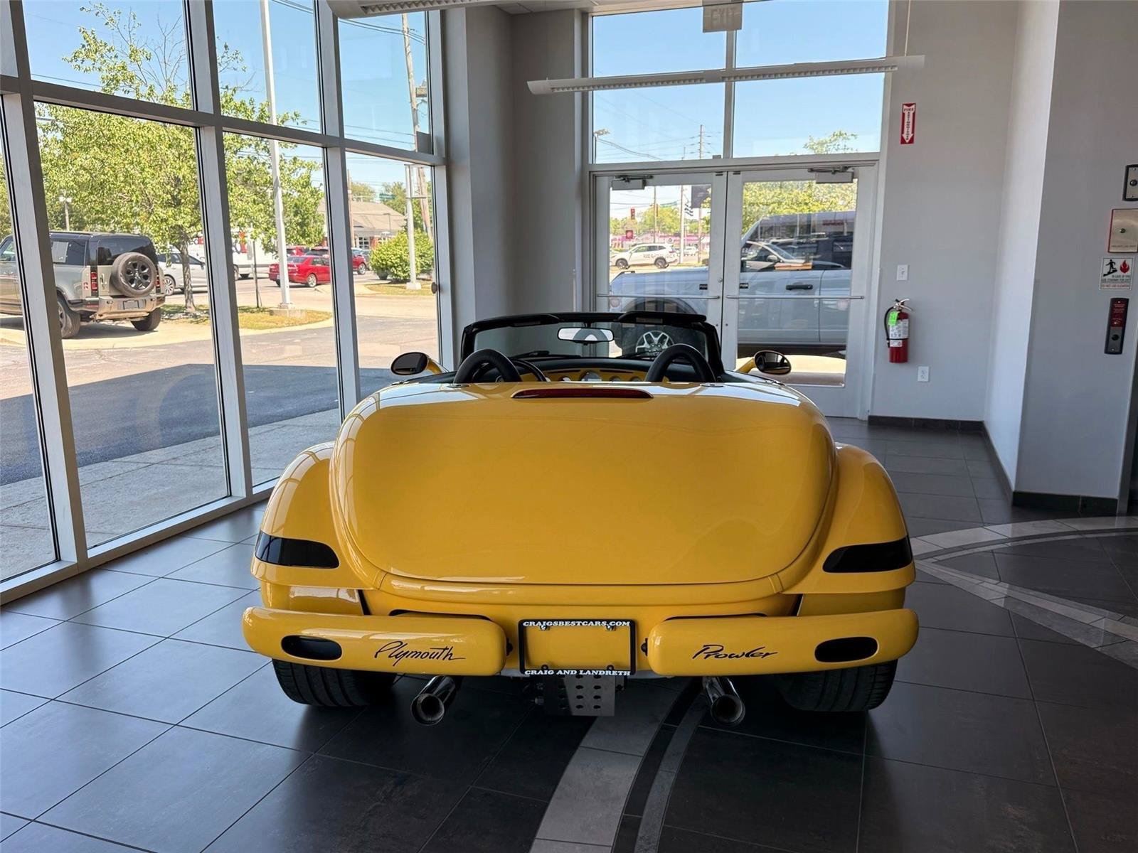 Used 1999 Plymouth Prowler RWD image 14