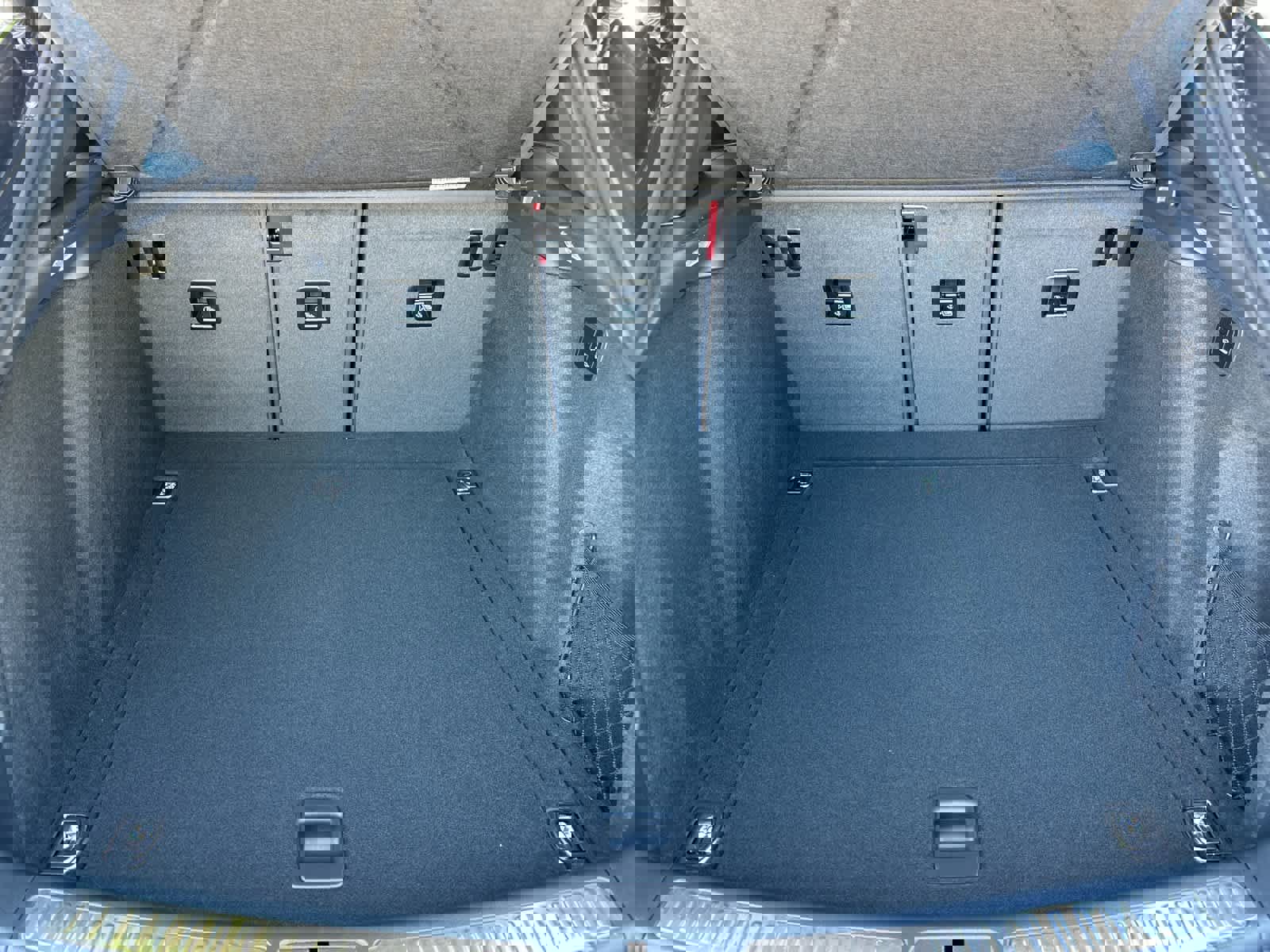 New 2026 Porsche Macan S AWD/4WD image 16