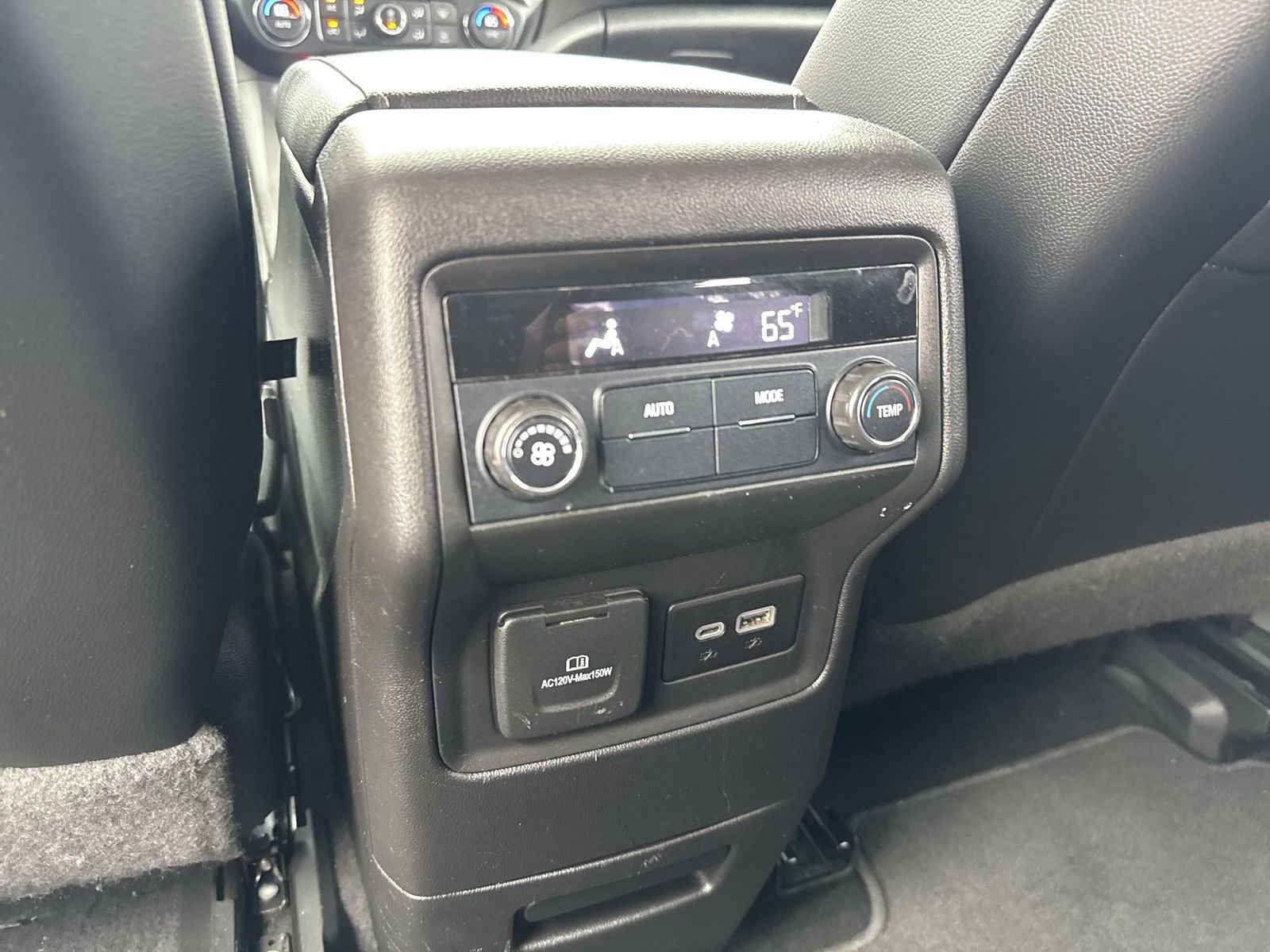 Used 2020 GMC Acadia SLT image 30