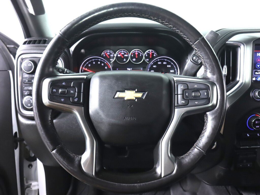Used 2021 Chevrolet Silverado 1500 LT w/ Convenience Package II AWD/4WD image 11