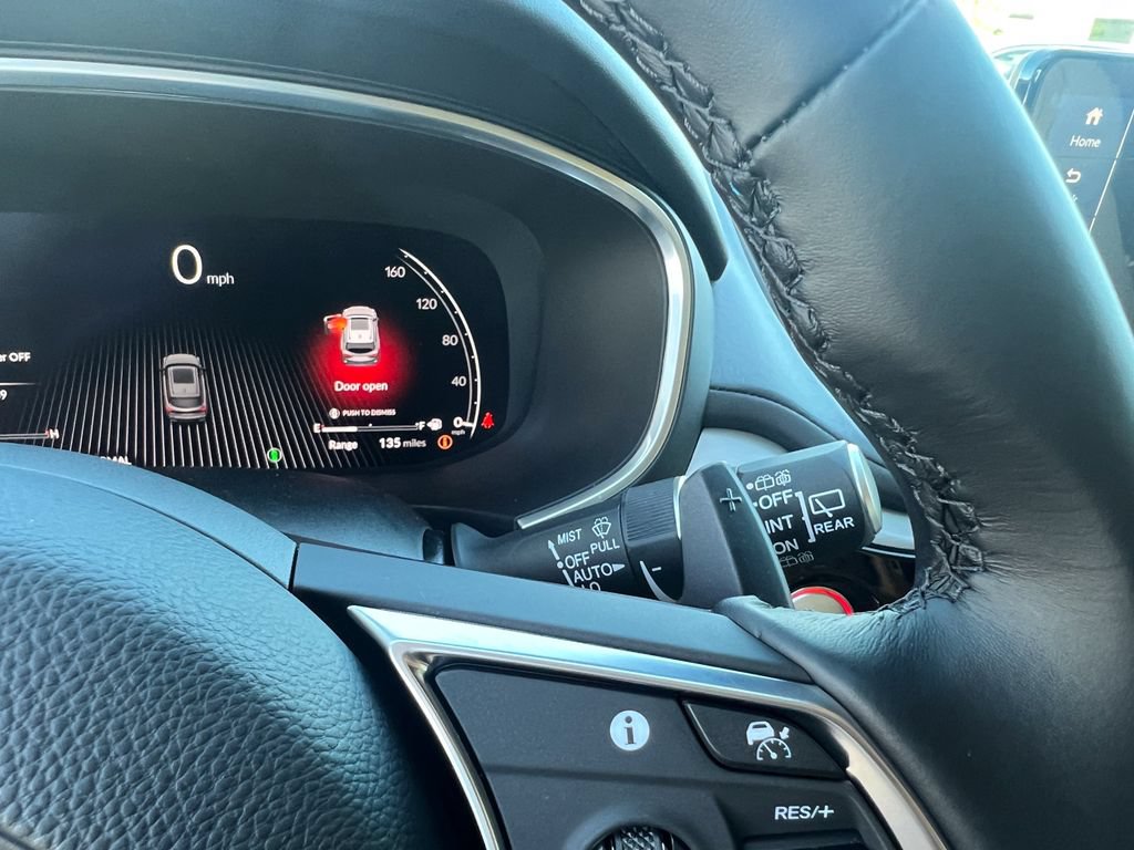 New 2026 Acura MDX w/ Technology Package FWD image 17