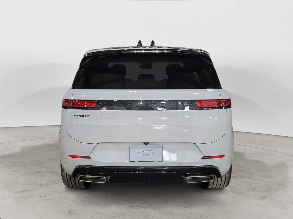 New 2026 Land Rover Range Rover Sport Dynamic SE AWD/4WD image 4