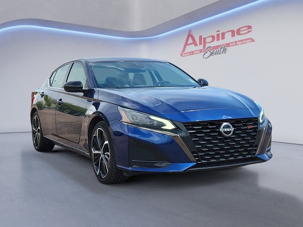 Used 2024 Nissan Altima 2.5 SR FWD image 7