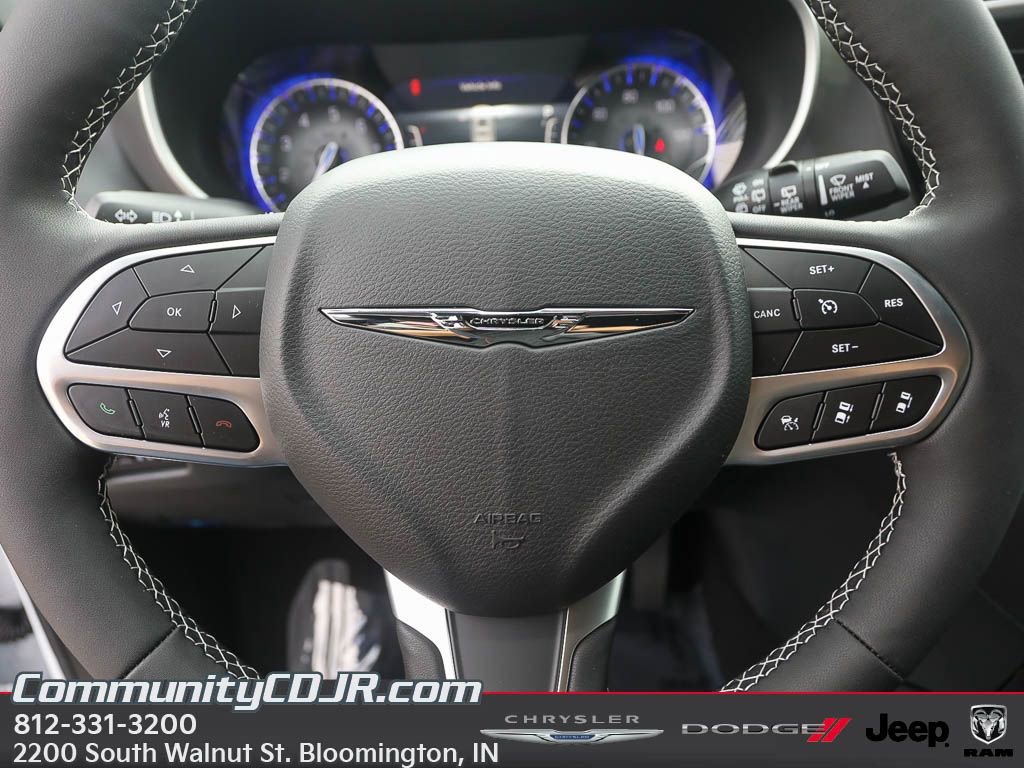 New 2026 Chrysler Voyager LX FWD image 14