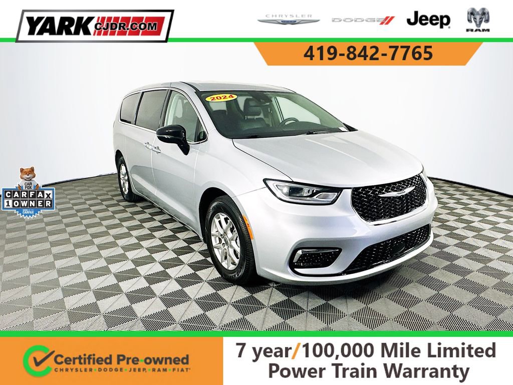 Certified 2024 Chrysler Pacifica Touring-L