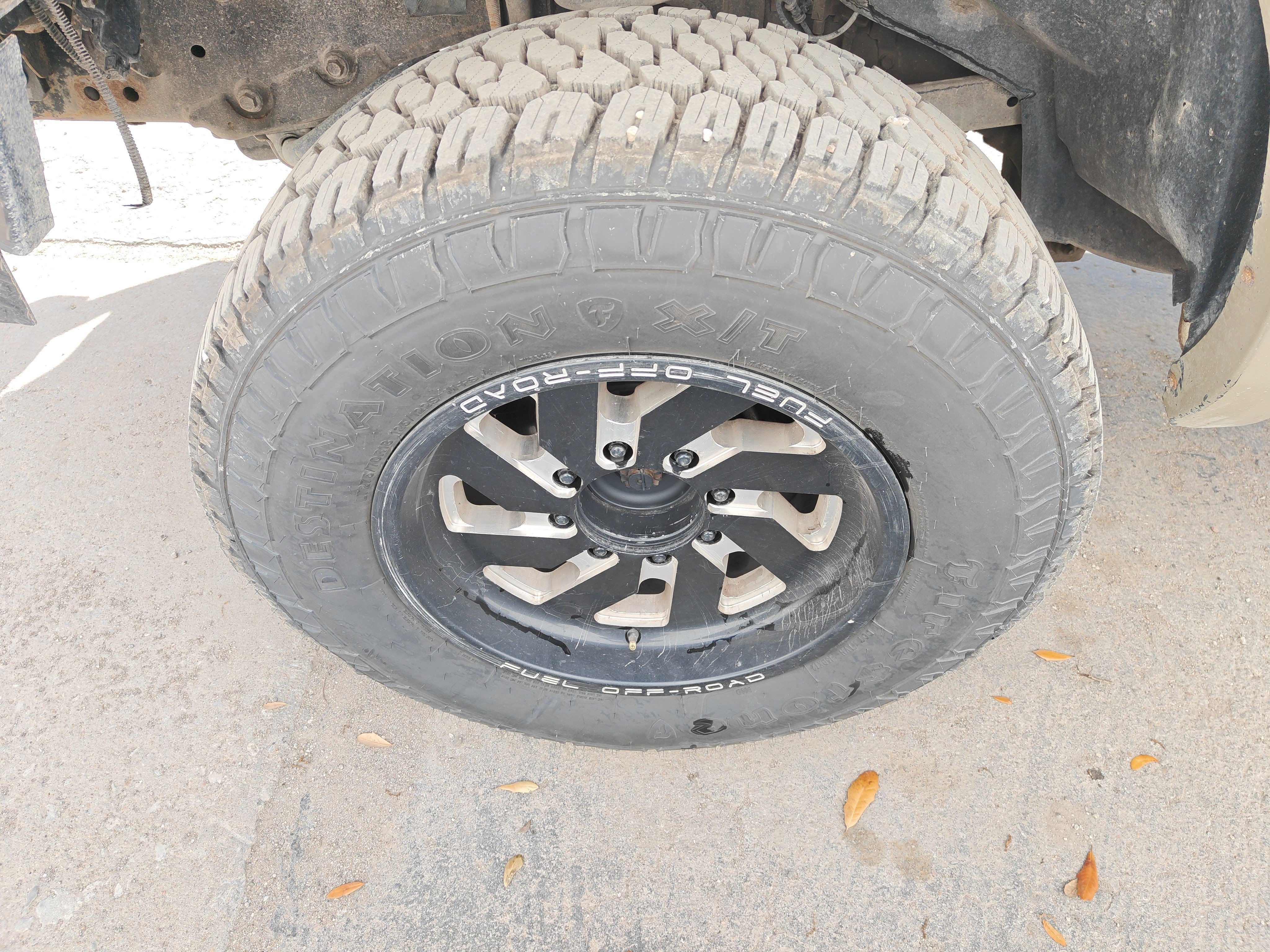 Used 2011 RAM 2500 Longhorn w/ Protection Group AWD/4WD image 9