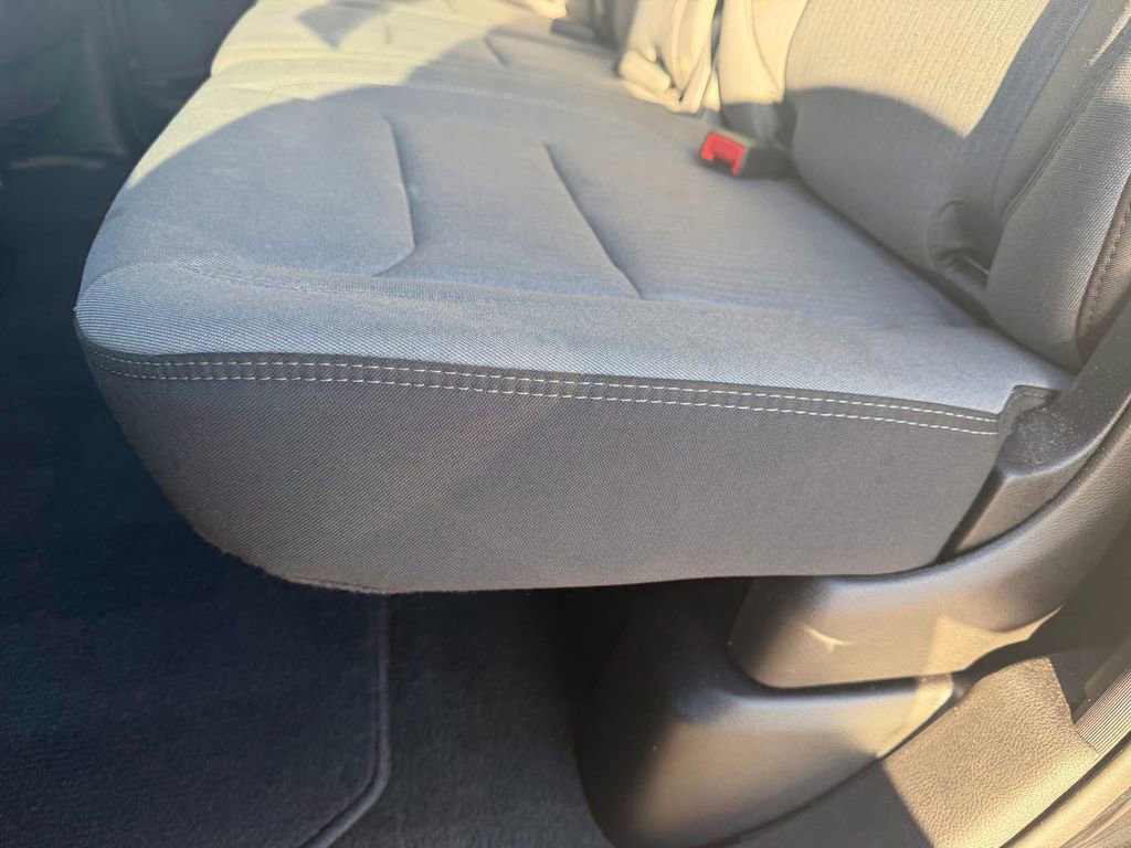 Certified 2022 RAM 1500 Big Horn image 30