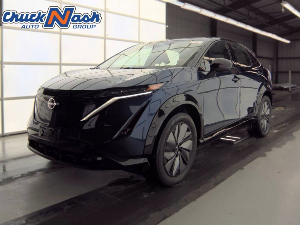 Used 2024 Nissan Ariya AWD image 3