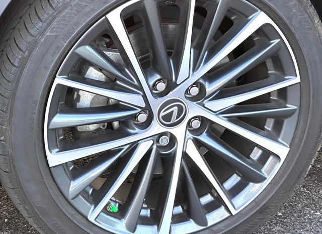 Used 2023 Lexus ES 250 w/ Premium Package AWD/4WD image 9