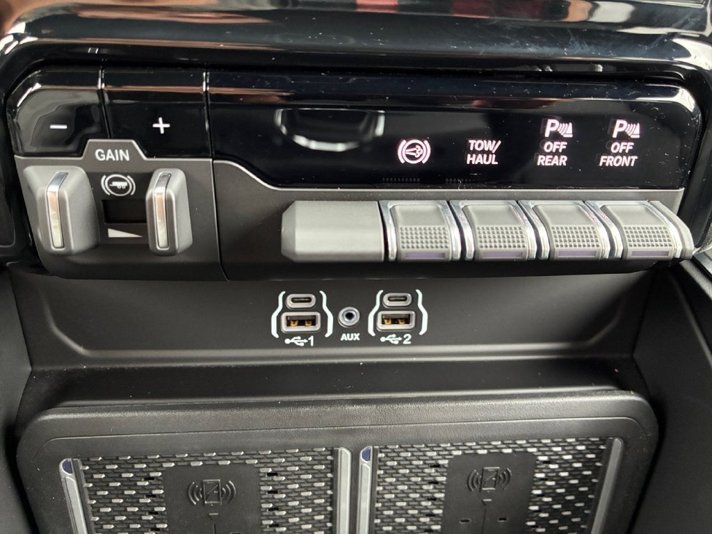 New 2027 RAM 3500 Laramie AWD/4WD image 25