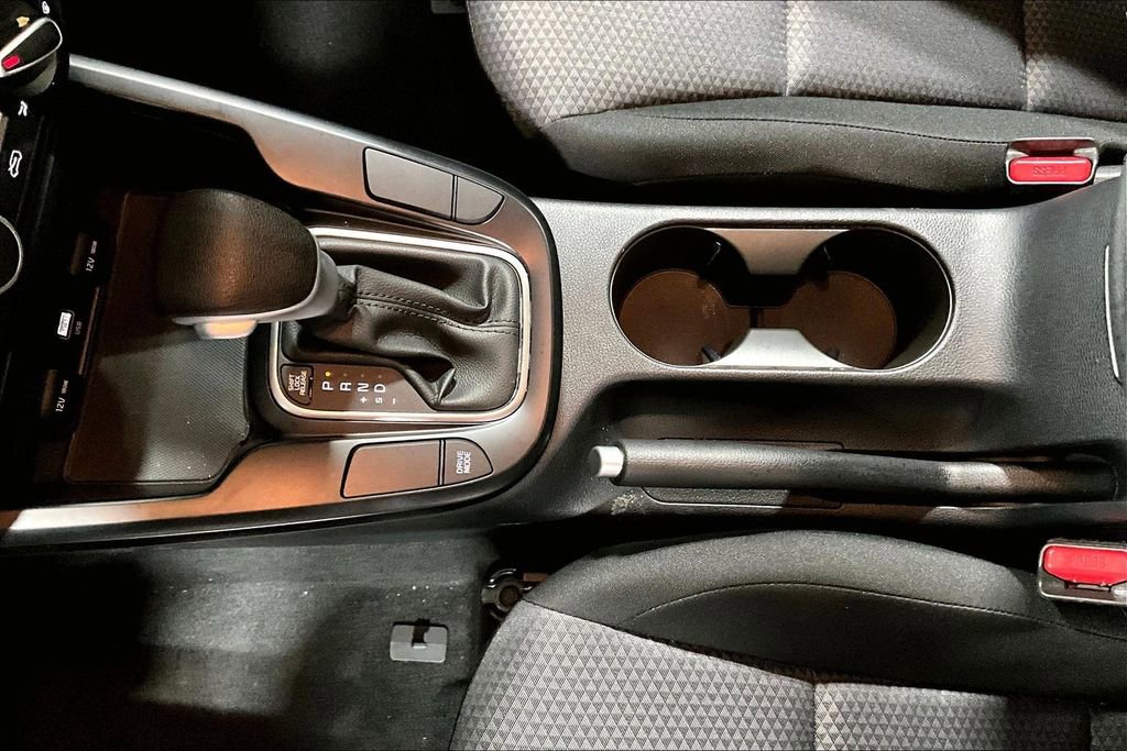 Used 2025 Kia Soul LX FWD image 17