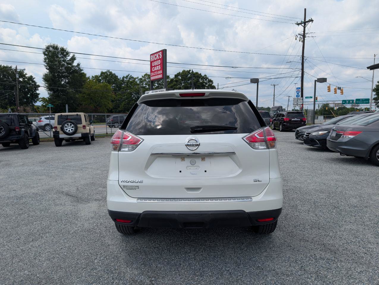 Used 2015 Nissan Rogue SL FWD image 8
