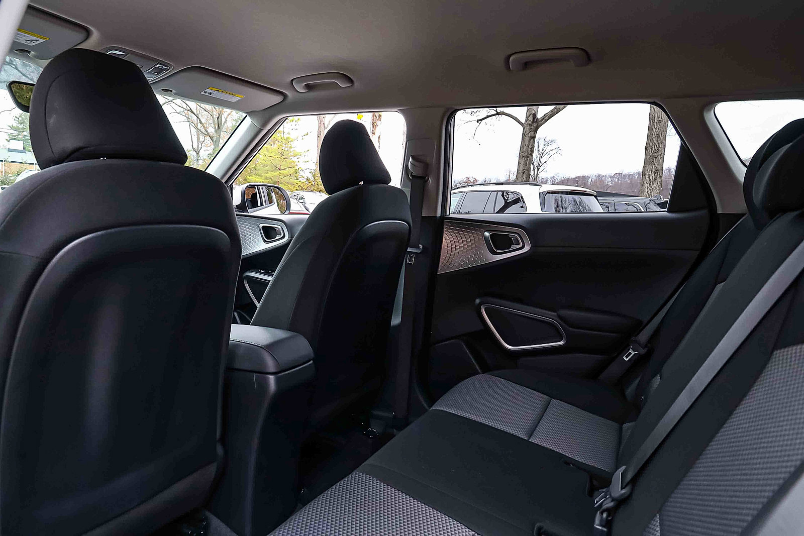 Certified 2025 Kia Soul LX w/ LX Technology Package image 22