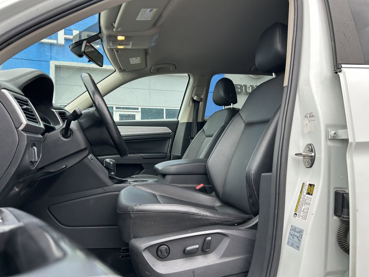 Used 2018 Volkswagen Atlas SE FWD image 11