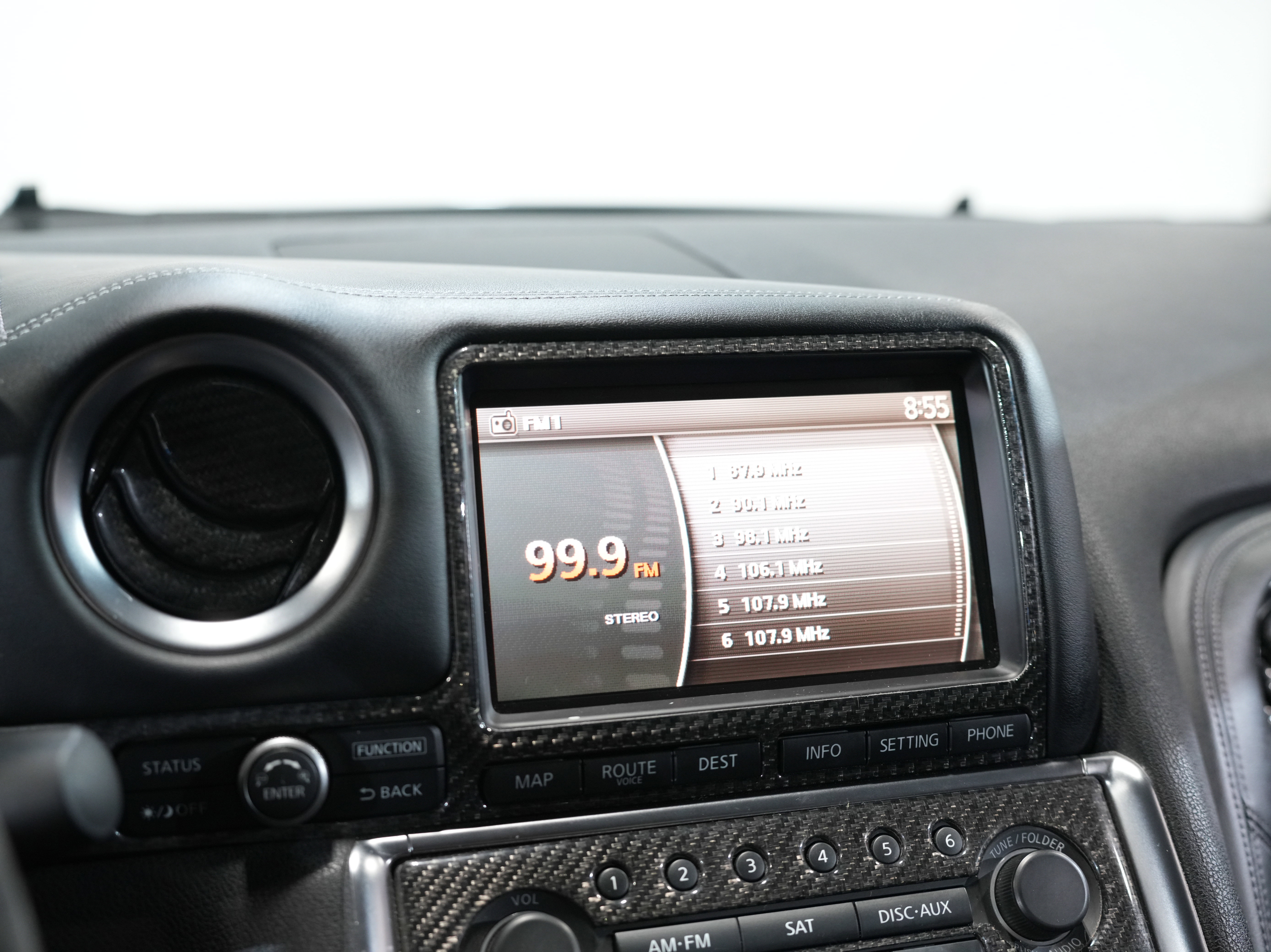 Used 2009 Nissan GT-R Premium image 39