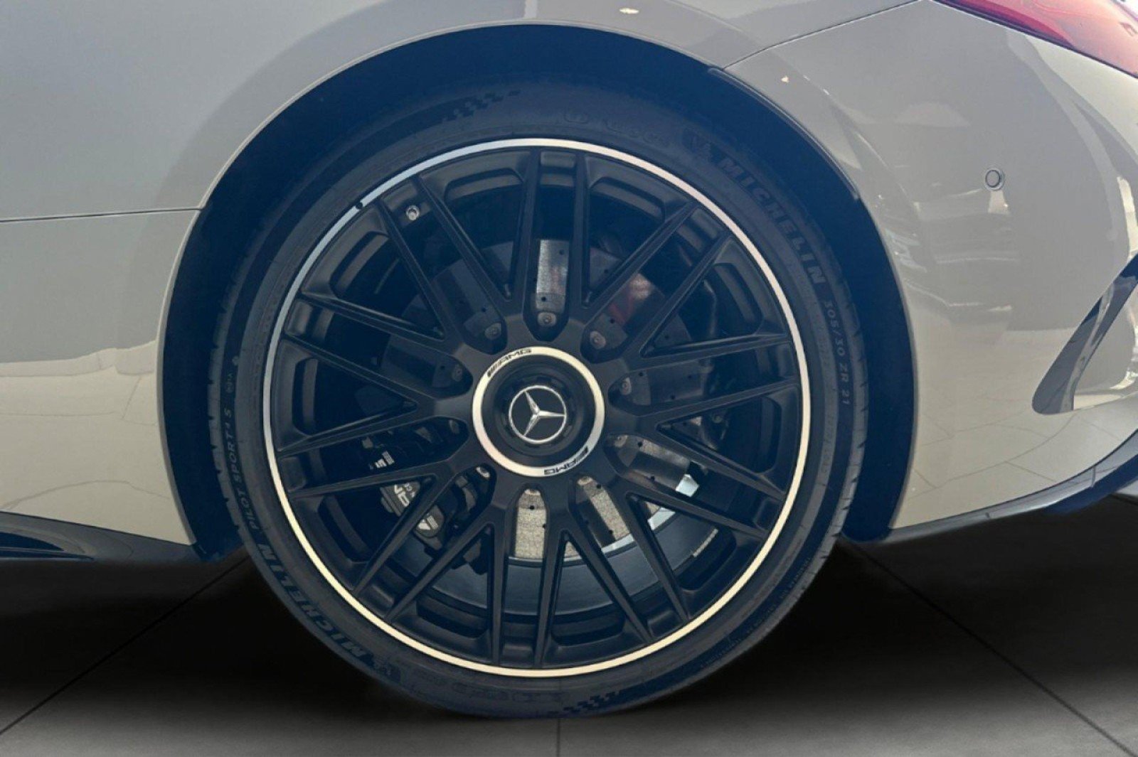 New 2025 Mercedes-Benz SL 63 AMG 4MATIC image 21
