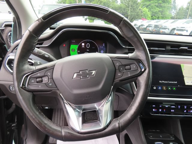 Used 2023 Chevrolet Bolt EUV Premier w/ Sun & Sound Package FWD image 17
