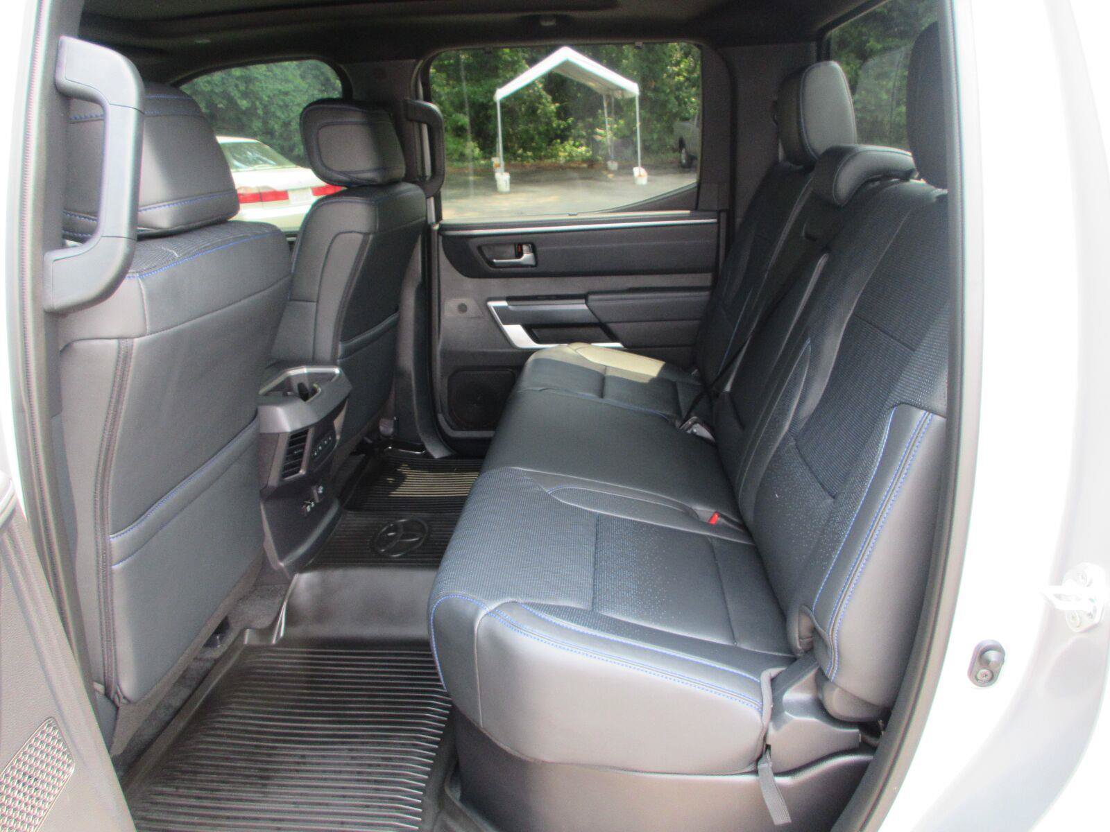 Used 2025 Toyota Tundra Platinum w/ TRD Off-Road Package AWD/4WD image 12