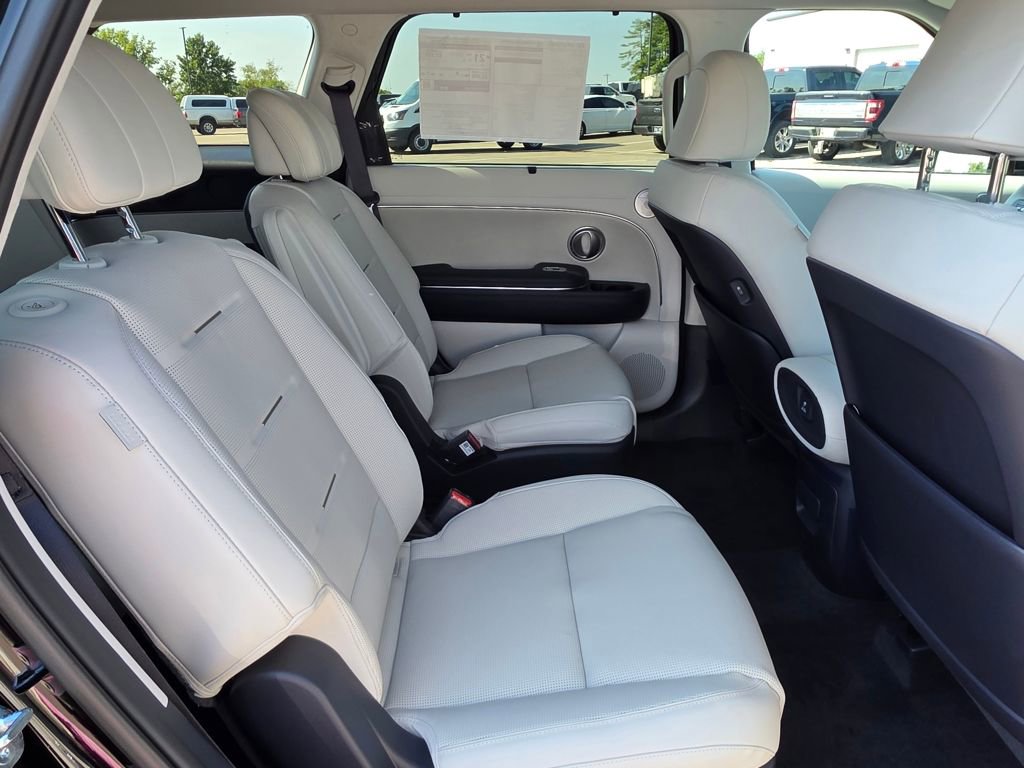 New 2026 Hyundai Palisade Calligraphy image 13