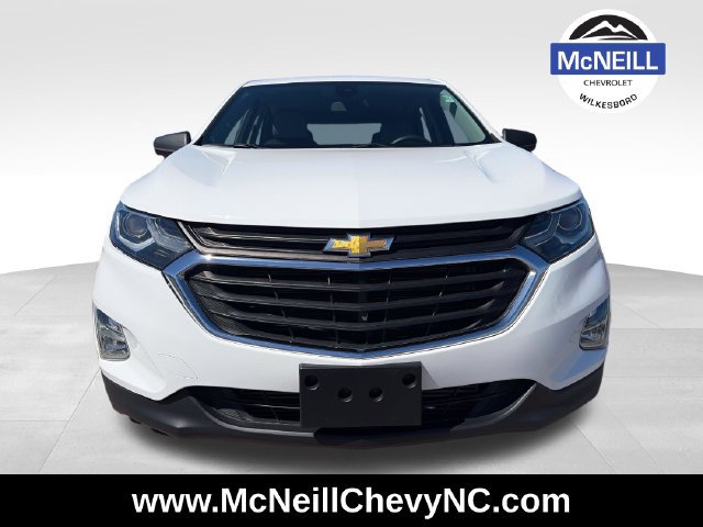 Used 2020 Chevrolet Equinox LS AWD/4WD image 2