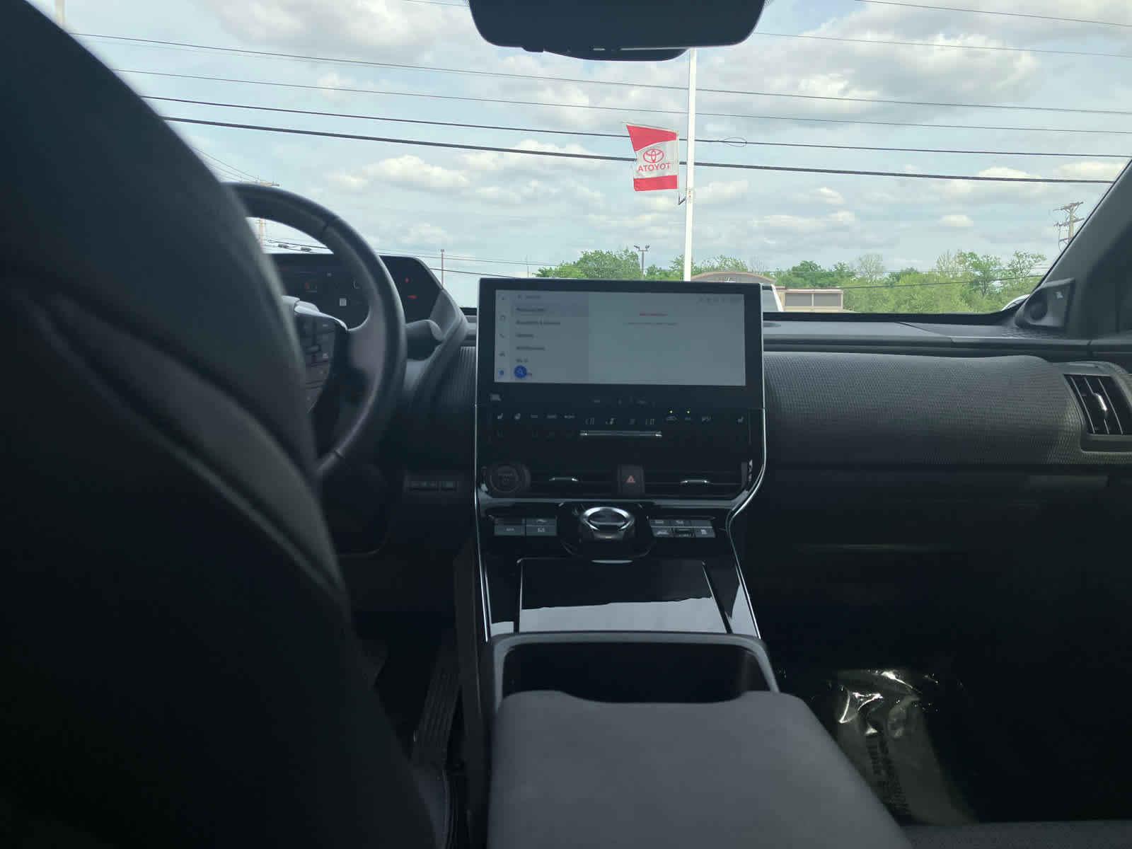 Certified 2023 Toyota bZ4X Limited w/ Weather Package AWD/4WD image 30