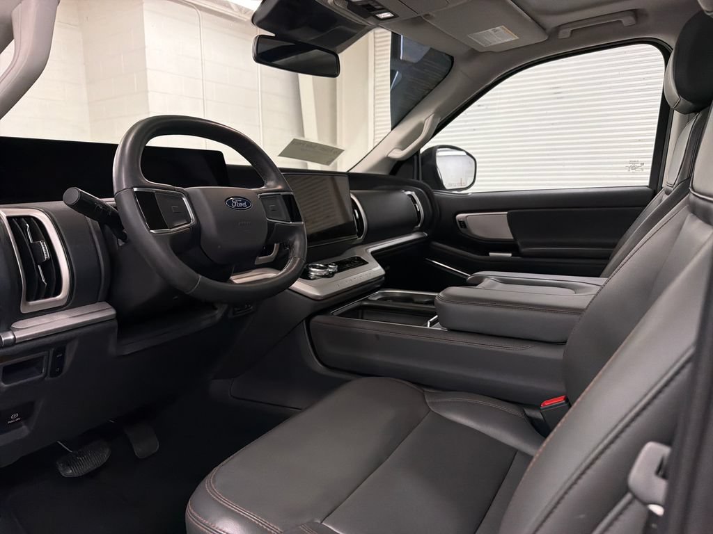 Certified 2025 Ford Expedition Max Active RWD image 6