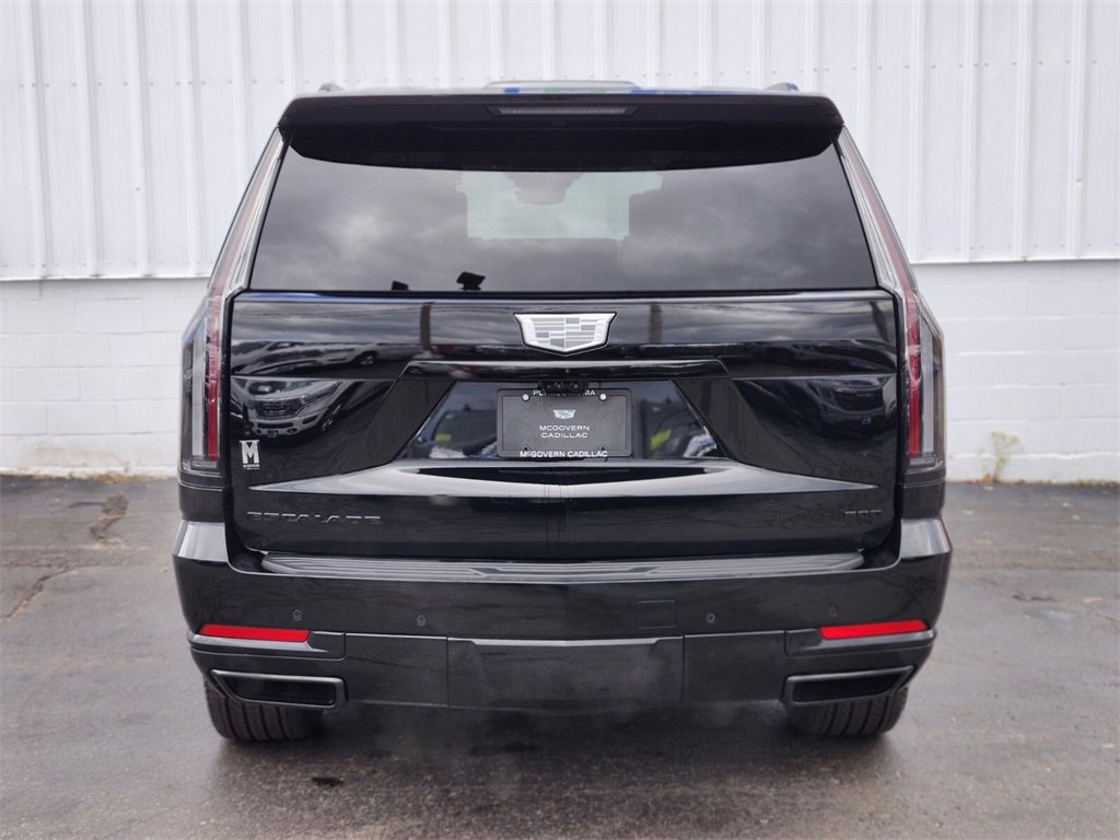 Certified 2025 Cadillac Escalade Sport Platinum image 4