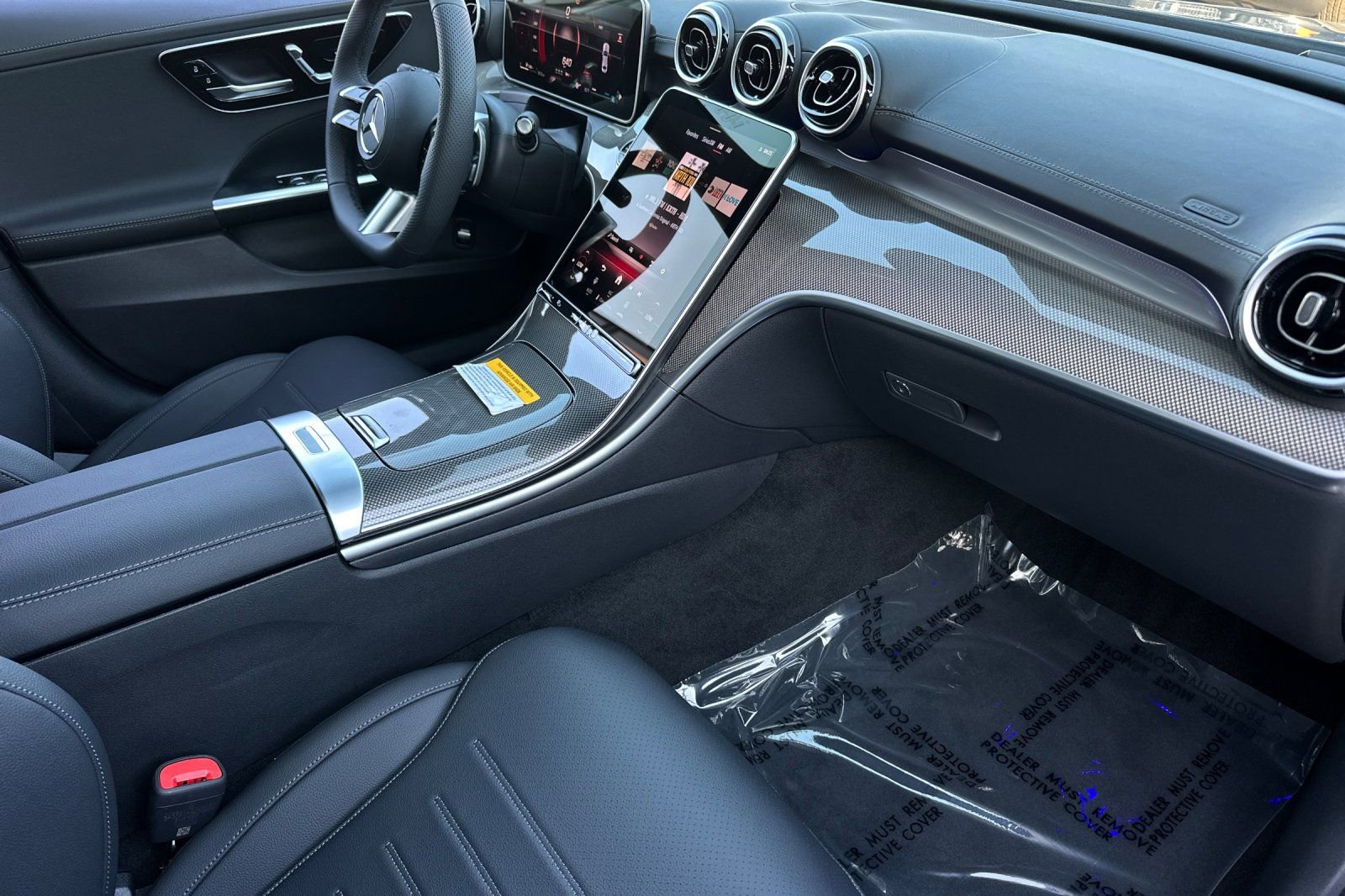 New 2025 Mercedes-Benz C 300 4MATIC Sedan image 9