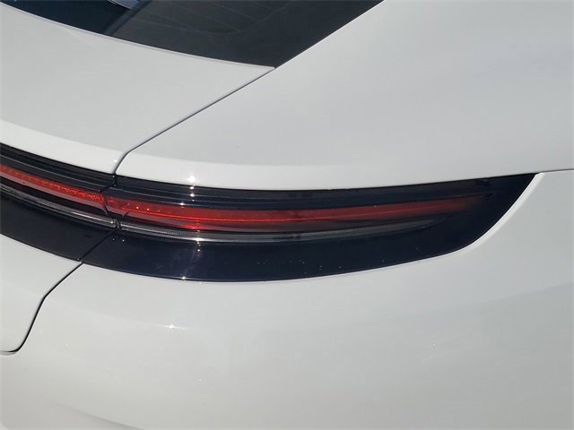 Used 2025 Porsche Panamera image 16