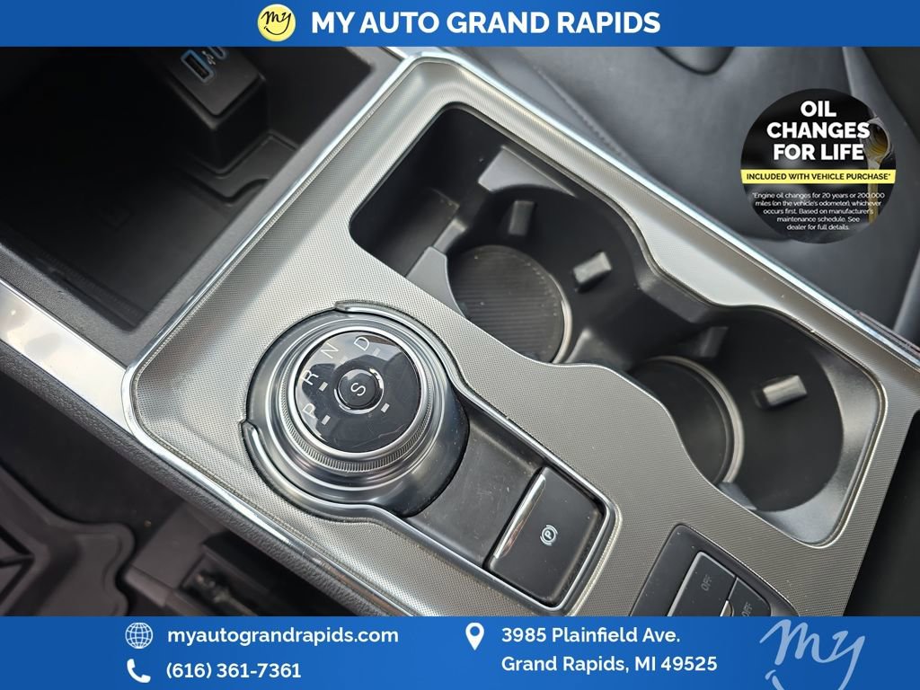 Used 2022 Ford Edge Titanium image 25