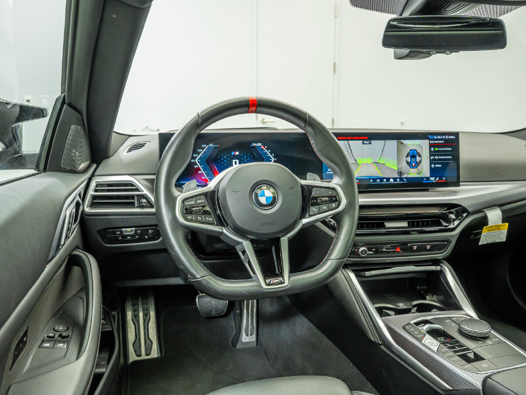 Used 2026 BMW M440i Coupe RWD image 31