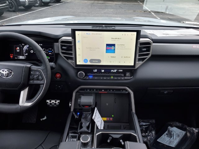New 2026 Toyota Tundra Limited AWD/4WD image 15