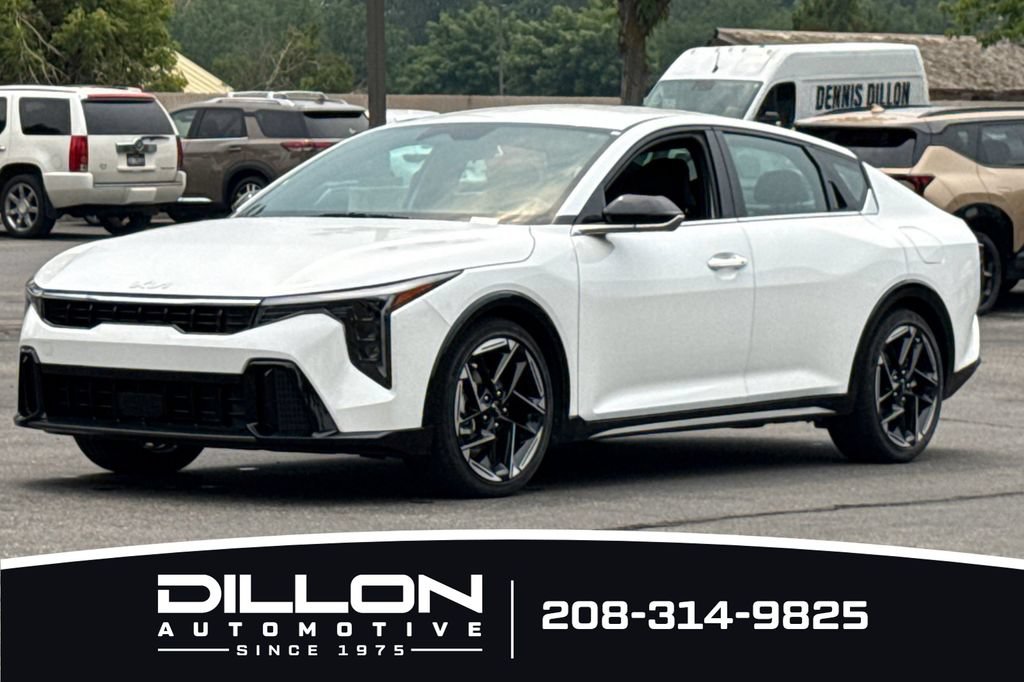 Certified 2025 Kia K4 GT-Line Turbo FWD image 11