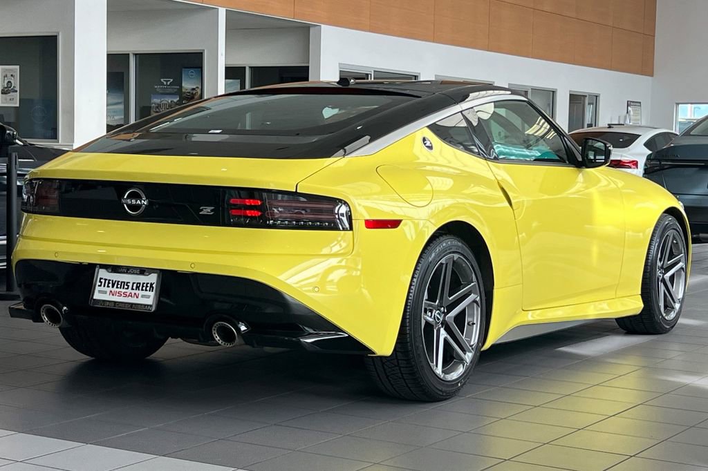 Used 2024 Nissan Z Sport w/ Floor Mat Package image 3