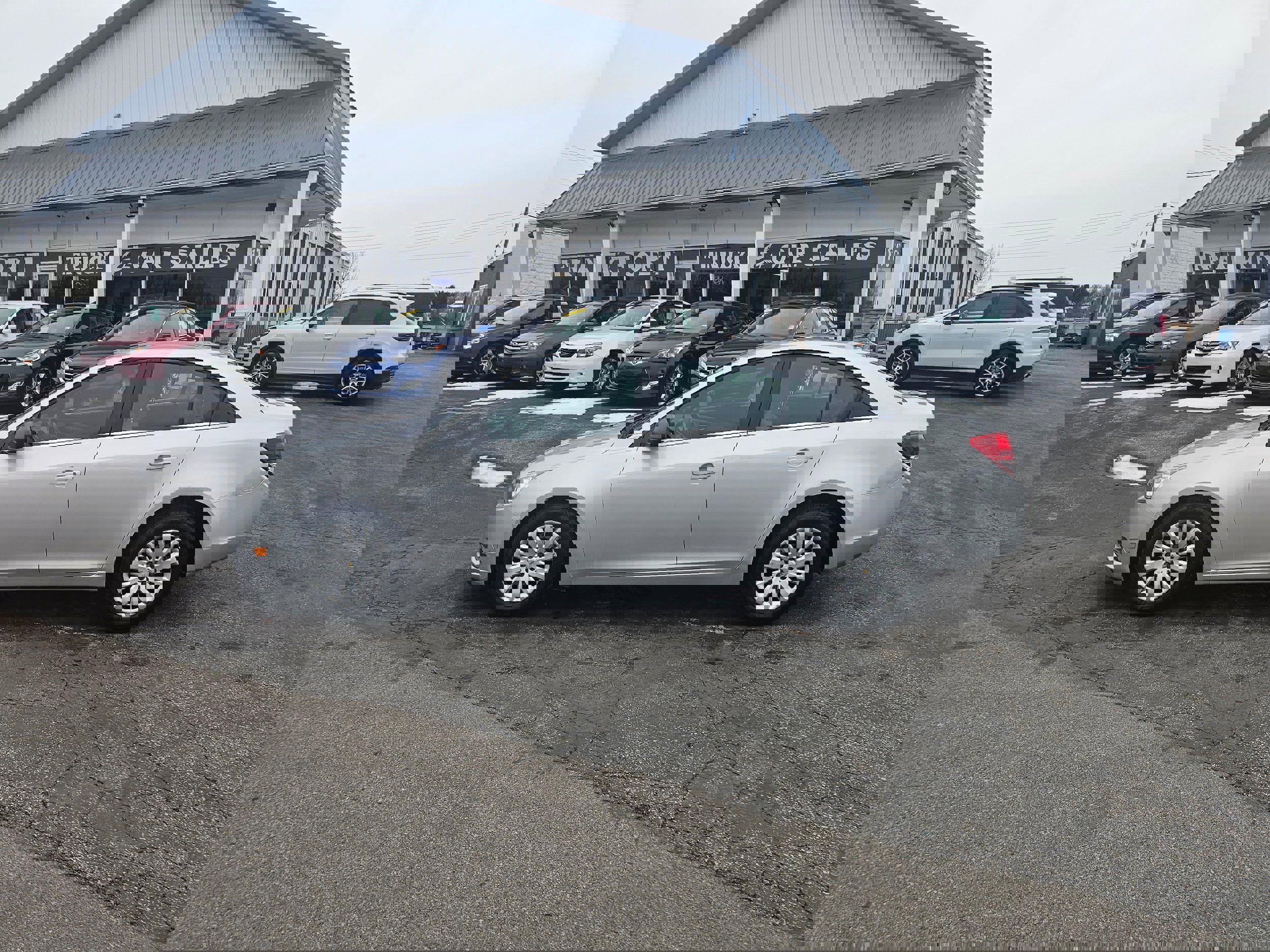 Used 2012 Chevrolet Cruze LS w/ Connectivity Package image 8