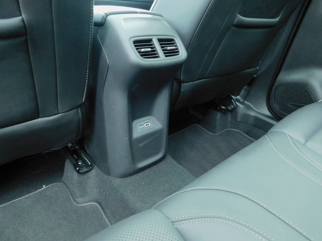 Used 2021 Buick Envision Essence image 18