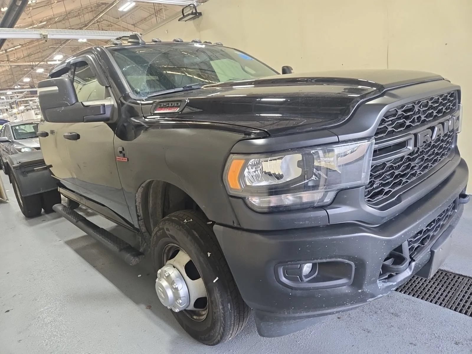 Used 2023 RAM 3500 Tradesman w/ Max Tow Package AWD/4WD image 4