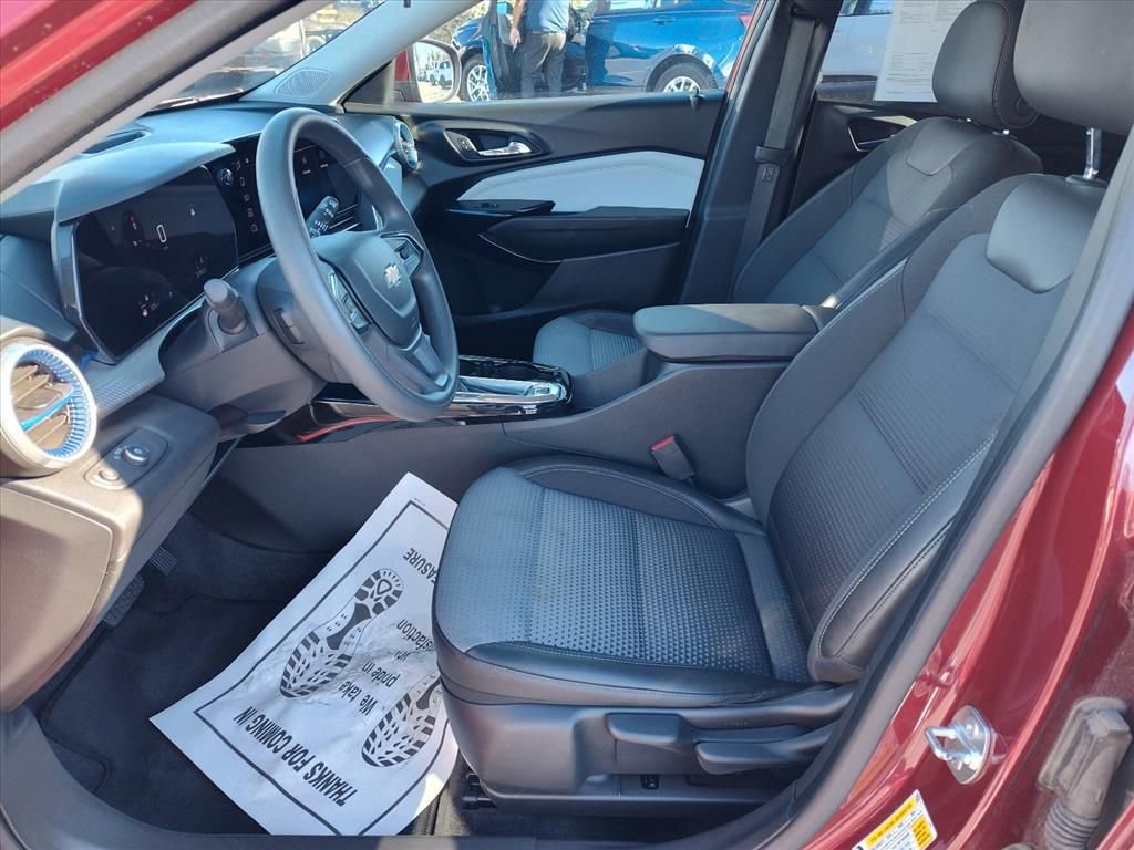 Certified 2024 Chevrolet Trax LT image 6