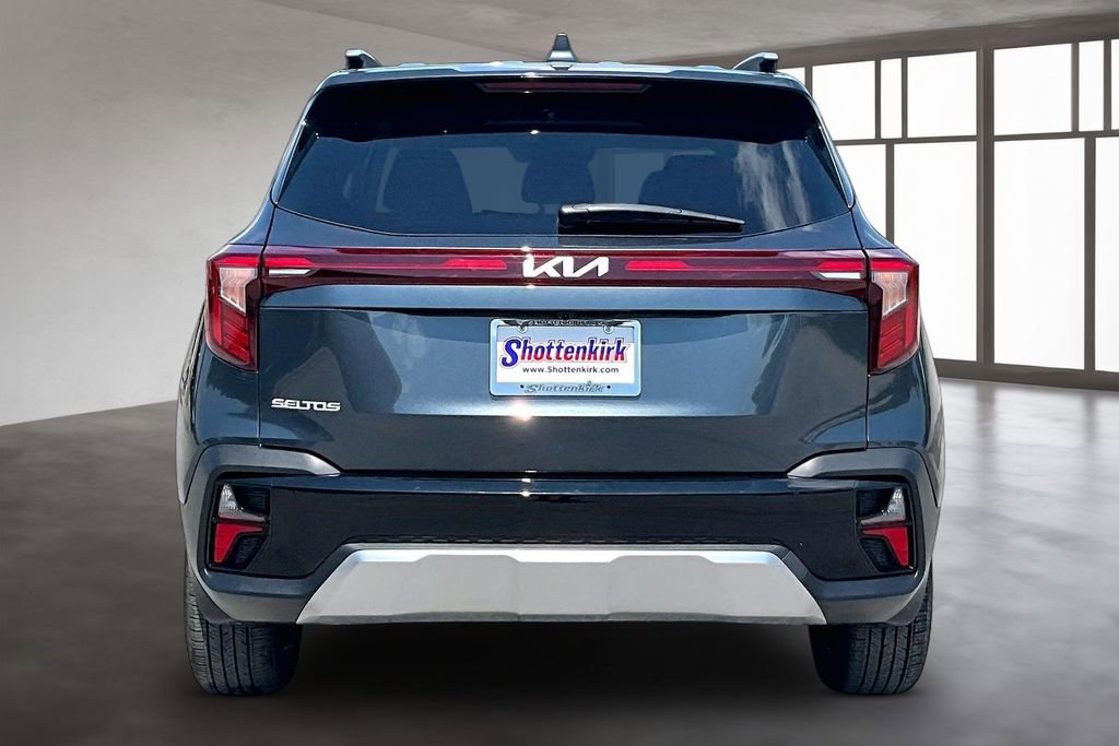 Used 2026 Kia Seltos S FWD image 5